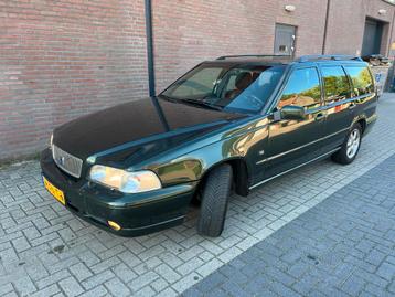 Volvo V70 2.4 140PK 2000 Groen, rijdt top, APK! beschikbaar voor biedingen