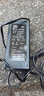 Hoverboard Drifttrike oplader en kleine 3 holes plug, Ophalen of Verzenden