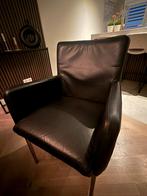Mooie zwart leren kuip stoel, Huis en Inrichting, Fauteuils, Ophalen, Gebruikt, 50 tot 75 cm