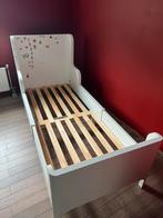 IKEA BUSUNGE meegroeibed wit, Ophalen, 70 tot 85 cm, Zo goed als nieuw, Lattenbodem