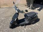 Scooter AGM, Fietsen en Brommers, Snorfietsen en Snorscooters, Gebruikt, Benzine, Ophalen, Overige merken