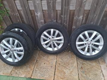 Volkswagen Trondheim Velgen Continental zomer 205/60 R16  beschikbaar voor biedingen