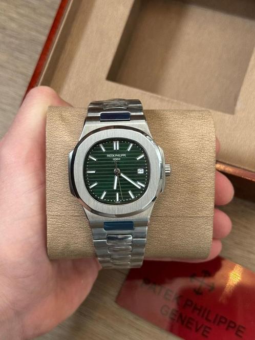 Patek Philippe Nautilus - Groene Wijzerplaat, Sieraden, Tassen en Uiterlijk, Horloges | Heren, Nieuw, Polshorloge, Overige merken