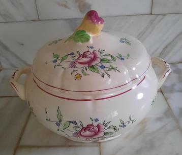 terrine van Boch frères. La Louvière. beschikbaar voor biedingen