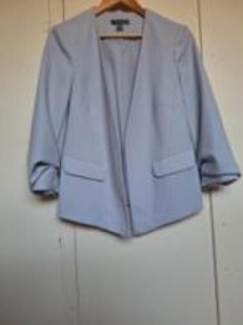Lichtgrijs jasje Atmosphere maat 42, Kleding | Dames, Jasjes, Kostuums en Pakken, Zo goed als nieuw, Jasje, Maat 42/44 (L), Grijs