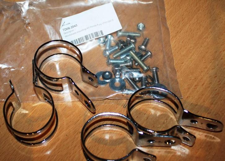 Bevestigingskit Windscherm - Voorvork 40-44 mm, Motoren, Accessoires | Overige, Nieuw, Ophalen of Verzenden