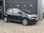 Toyota Aygo 1.0-12V Now - Nw apk - Nw Koppeling! - Airco - 5, Euro 5, Stof, Gebruikt, Zwart