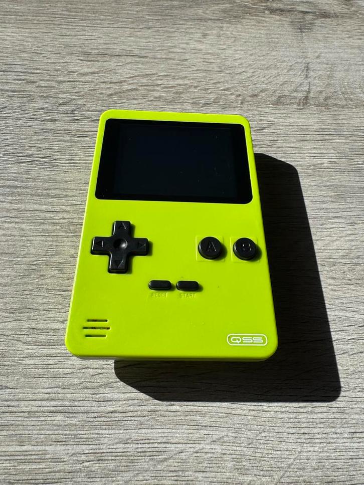 QSS Retro Handheld Game Console - Groen, Spelcomputers en Games, Spelcomputers | Overige, Zo goed als nieuw, Ophalen of Verzenden