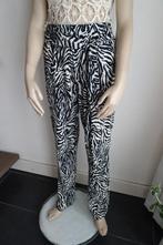 zebraprint pantalon CL essentials maat S, Kleding | Dames, Ophalen, Cl essentials, Zwart, Zo goed als nieuw