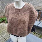 Nieuw grof mohair overzised handgebreide spencer taupe, Ophalen of Verzenden, Nieuw, Maat 38/40 (M), Beige