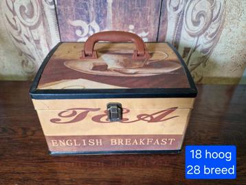 Vintage koffertje kistje TEA  beschikbaar voor biedingen