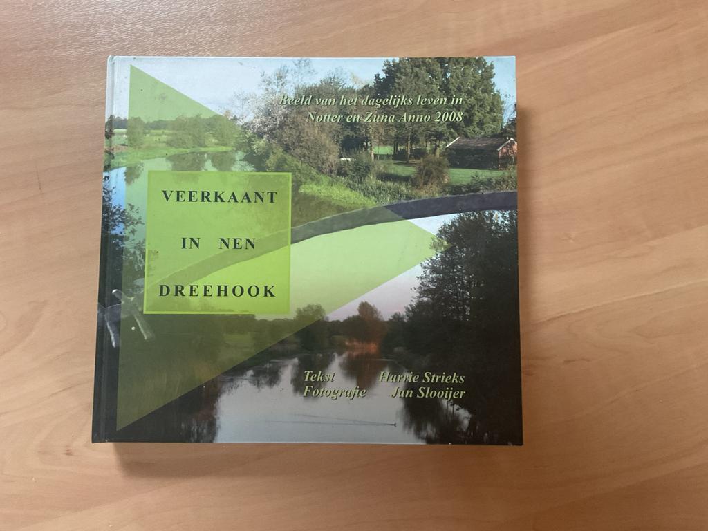 Notter en Zuna  Veerkant  in men dreehook.     gesigneerd, Ophalen of Verzenden, Zo goed als nieuw