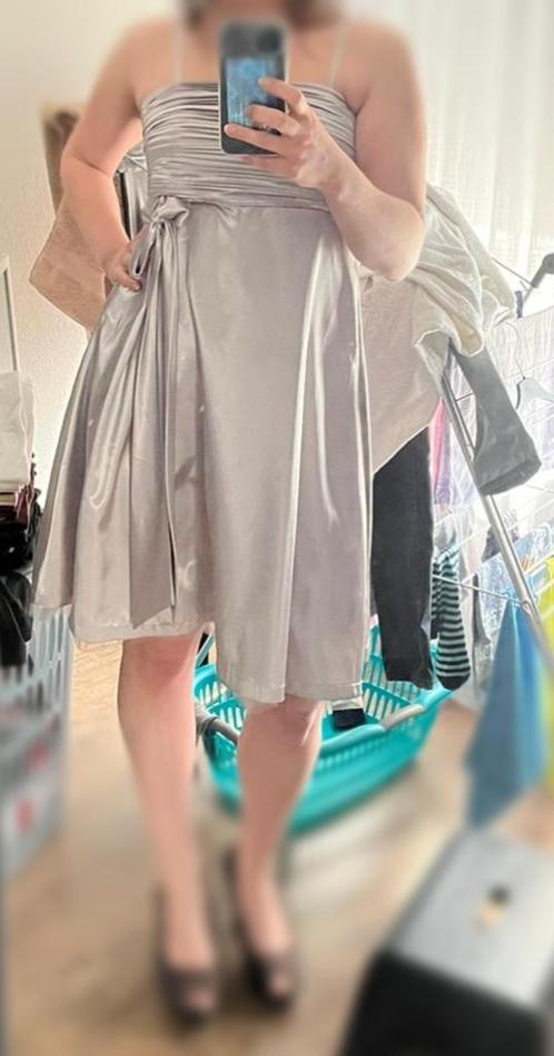 Zilveren A-lijn cocktailjurk – maat M – nieuw, strapless mog, Kleding | Dames, Jurken, Nieuw, Boven de knie, Ophalen of Verzenden