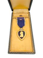 Amerikaanse Purple Heart medaille, pin en ribbon in doosje, Ophalen of Verzenden, Landmacht, Amerika, Lintje, Medaille of Wings