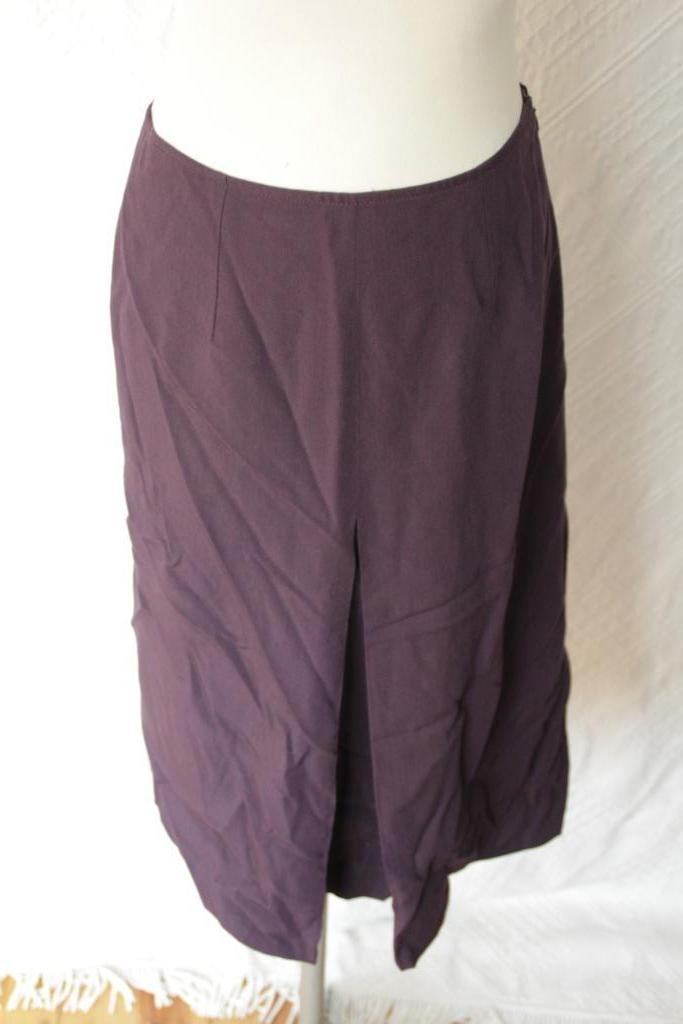 Mooie paarse rok.37% wol.Mt S.Merk Germano Zama, Kleding | Dames, Rokken, Zo goed als nieuw, Maat 36 (S), Paars, Onder de knie