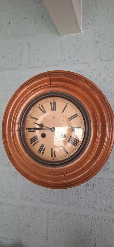 Antieke Junghans school wand klok uit 1914, Huis en Inrichting, Woonaccessoires | Klokken, Gebruikt, Wandklok, Analoog, Ophalen of Verzenden
