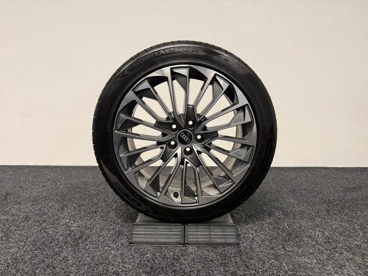 Originele Audi A6 C8 S Line zomer set 245/45R19, Auto-onderdelen, Banden en Velgen, Banden en Velgen, Zomerbanden, 19 inch, 245 mm