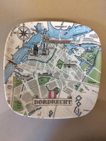 Vintage schaaltje vide-poche Dordrecht  beschikbaar voor biedingen