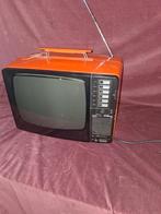 Retro vintage TVtje uit de jaren zestig., Ophalen