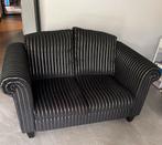 Zwarte 2-zits bank met zilveren accenten, Huis en Inrichting, Ophalen, Minder dan 75 cm, 150 tot 200 cm, Tweepersoons