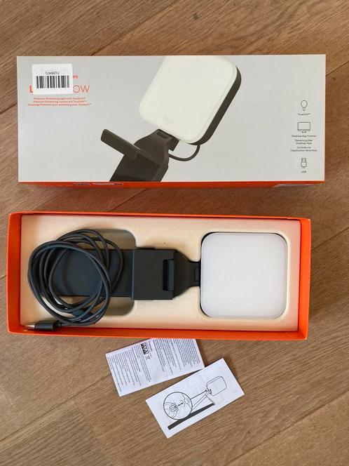 Logitech Litra Glow - streaming lamp - videocalls/vlogs, Computers en Software, Webcams, Nieuw, Bedraad, ChromeOS, MacOS, Windows