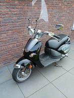 T.k.scooter aprilia Mojito Custom (bromfiets) b.j.2009, Fietsen en Brommers, Scooters | SYM, Gebruikt, Overige modellen, Maximaal 45 km/u