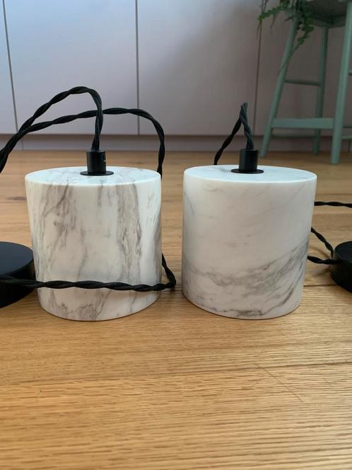 2 Zuiver Trust marmeren hanglampen, Huis en Inrichting, Lampen | Hanglampen, Gebruikt, Minder dan 50 cm, Ophalen of Verzenden