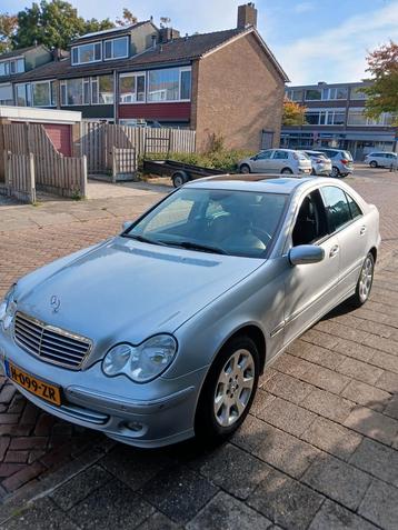 Mercedes-Benz Mercedes c280 v6 2005 Grijs beschikbaar voor biedingen