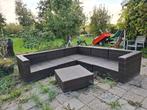 Loungeset wicker, bruin met zwarte kussens, Tuin en Terras, Tuinsets en Loungesets, Ophalen, Gebruikt, 6 zitplaatsen, Bank