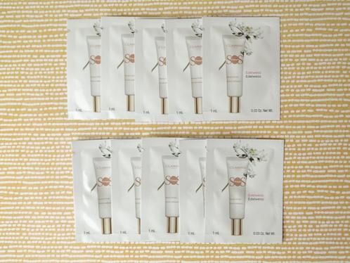 Clarins SOS Primer White (10 proefjes), Sieraden, Tassen en Uiterlijk, Uiterlijk | Cosmetica en Make-up, Nieuw, Make-up, Gehele gezicht