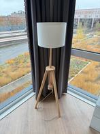 IKEA Louters staande lamp, vloerlamp, modern, Huis en Inrichting, Lampen | Vloerlampen, Ophalen, Zo goed als nieuw, 150 tot 200 cm