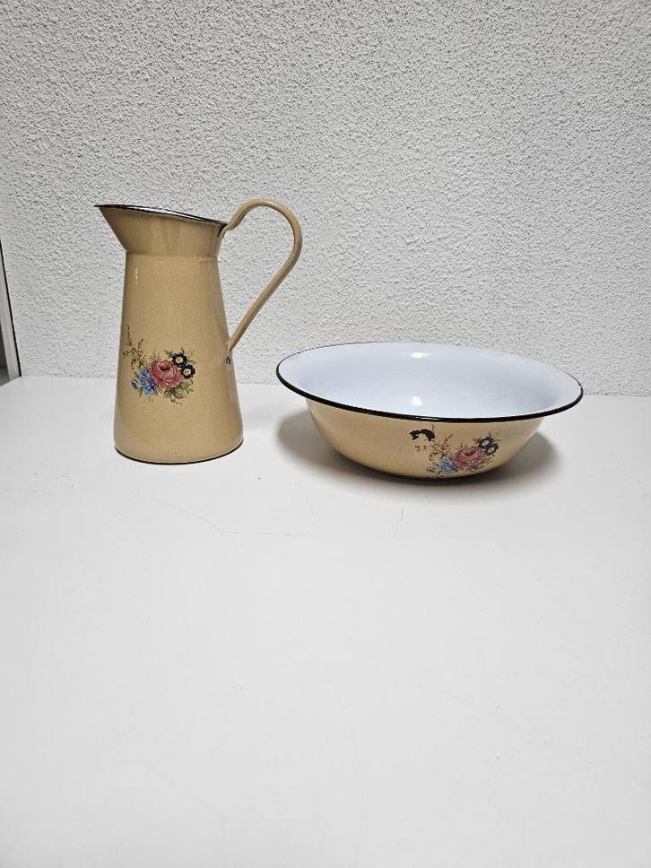 Emaille Lampetstel  voor €15,-, Antiek en Kunst, Curiosa en Brocante, Ophalen