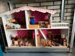 Opknapper poppenhuis met meubeltjes, Ophalen, Gebruikt, Poppenhuis