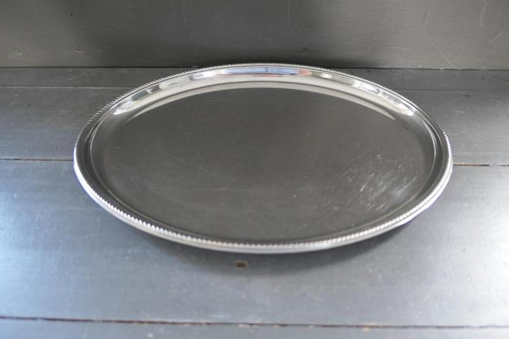 Vintage Alessi RVS ovale schaal met parelrand., Huis en Inrichting, Keuken | Keukenbenodigdheden, Zo goed als nieuw, Verzenden