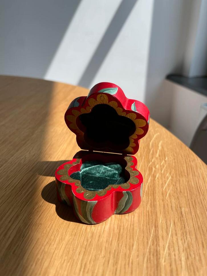 Rosa de Weerd Ringendoosje Bloem - Handbeschilderd Uniek Ite, Antiek en Kunst, Antiek | Woonaccessoires, Ophalen of Verzenden
