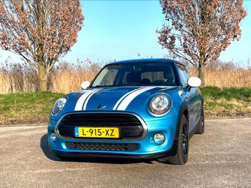 Mini 1.2 102 pk F56 electric blue 18 inch in mooie staat! beschikbaar voor biedingen