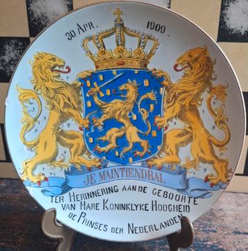 Geboorte bord Prinses Juliana. 1909. Schadebord.  beschikbaar voor biedingen