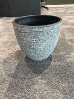 Bloempot 32,5 cm hoog 35,5 cm breed., Tuin en Terras, Bloempotten, Rond, Zo goed als nieuw, Minder dan 40 cm, Aardewerk