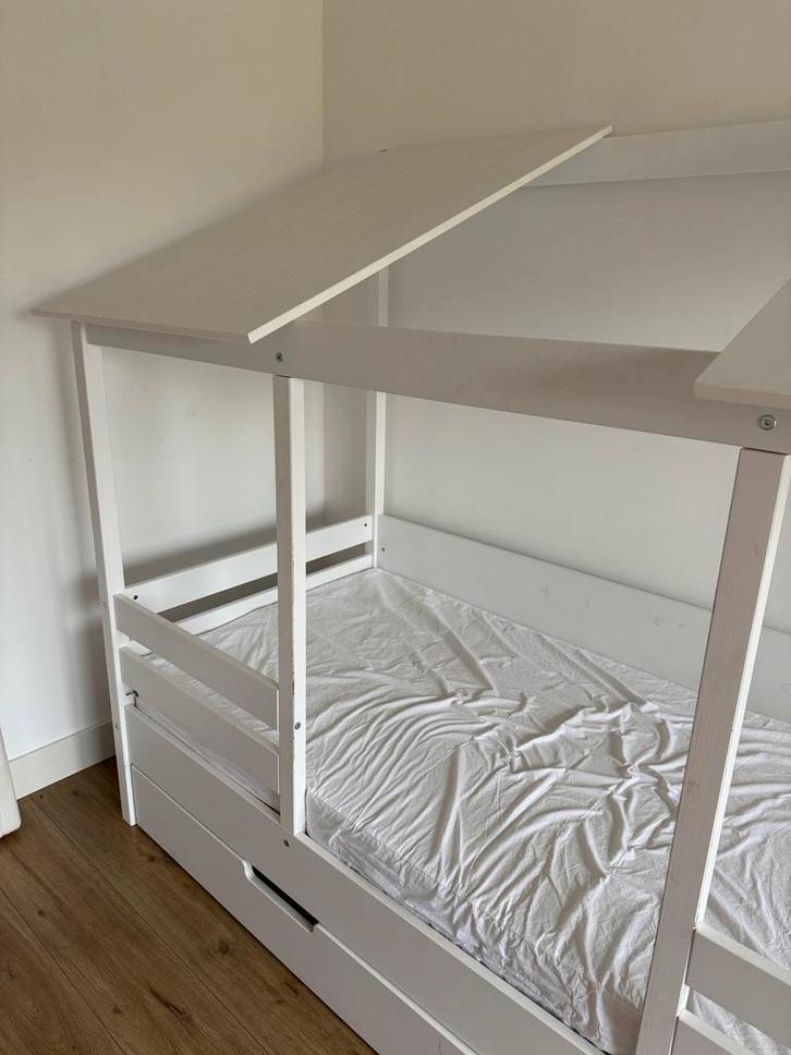 Vipack eenpersoonsbed met dak en lade, Kinderen en Baby's, Kinderkamer | Bedden, Gebruikt, 180 cm of meer, 85 tot 100 cm, Lattenbodem