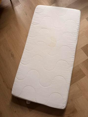 matras voor 60x120cm ledikant (ikea sniglar), deken kussen beschikbaar voor biedingen