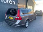 Volvo V70 1.6 T4 Limited Edition automaat front camera schui, Gebruikt, 4 cilinders, 1600 kg, 84 €/maand