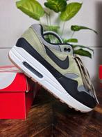 Nike Air Max 1 Dark Stucco maat 41, Kleding | Heren, Schoenen, Zwart, Nike, Ophalen of Verzenden, Nike