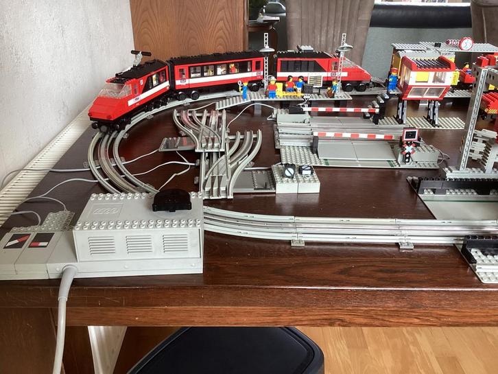 lego treinen 12 volt en 4,5 volt vintage, Kinderen en Baby's, Speelgoed | Duplo en Lego, Gebruikt, Lego, Complete set, Ophalen