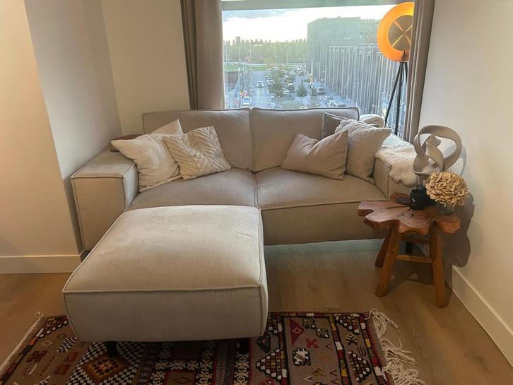 Manilla 2-zits met hocker, Huis en Inrichting, Banken | Complete zithoeken, Zo goed als nieuw, Stof, Ophalen