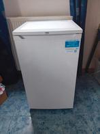 3 lade vriezer tafel model merk beko, Witgoed en Apparatuur, Vriezers en Diepvrieskisten, Ophalen, Zo goed als nieuw, Minder dan 60 cm