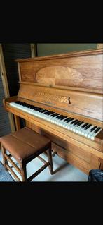 Mooie bruine piano met kruk, Ophalen of Verzenden, Gebruikt, Bruin, Piano