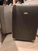 Liv hardcase koffer zilver en zwart, Sieraden, Tassen en Uiterlijk, Koffers, Ophalen, Gebruikt, Hard kunststof, 70 cm of meer