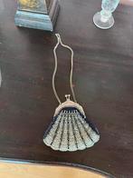 Een zilveren beursbeugel., Ophalen, Blauw, Zilver