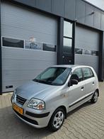 Leuke Hyundai Atos 2004 Grijs APK 03-08-2026, Voorwielaandrijving, 4 cilinders, Origineel Nederlands, Bedrijf