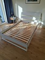 Bedframe twijfelaar (140 x 200), Huis en Inrichting, Slaapkamer | Bedden, Ophalen, Wit, Scandinavisch, 140 cm